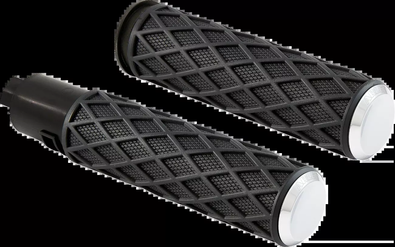 Arlen Ness Diamond Chrome TBW Handlebar Grips for 2023-26 Harley Touring Softail