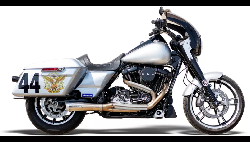 Bassani Xhaust Competition 2 Race 2-Into-1 Exhaust System – 17 & Newer Touring WITH MID – CONTROLS