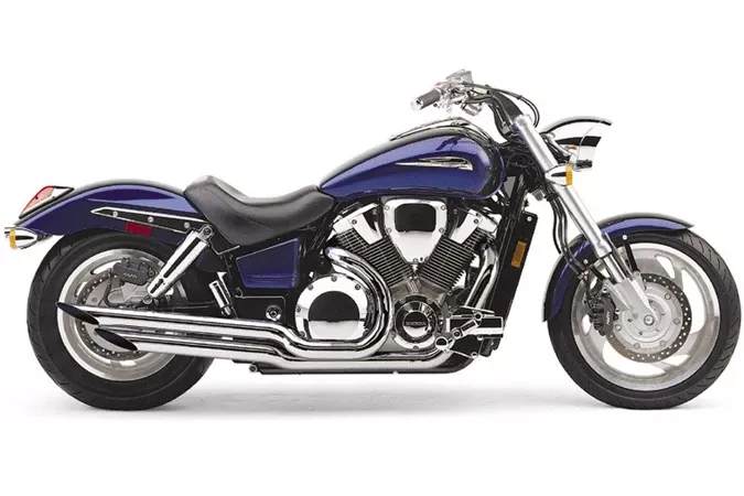 CobraAngled Slash-Cut Exhaust for VTX1800C '02-up and VTX1800F '05-up
