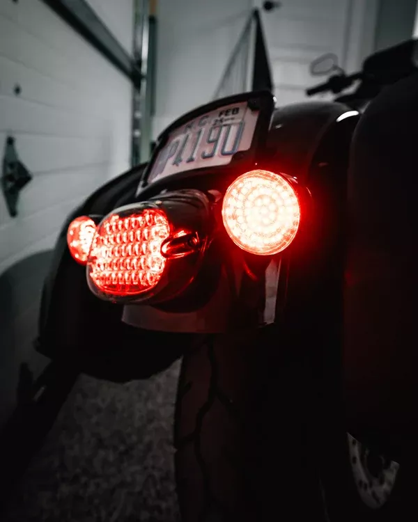Custom Dynamics Turn Signal Insert – LED – Red – 1156