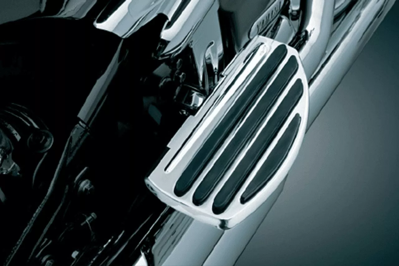 Kuryakyn Splined ISO-Boards Passenger Floorboards – (Requires Splined Adapter)