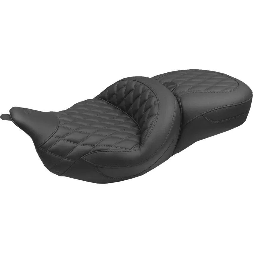 Mustang Double Diamond Super Touring Seat 08-25