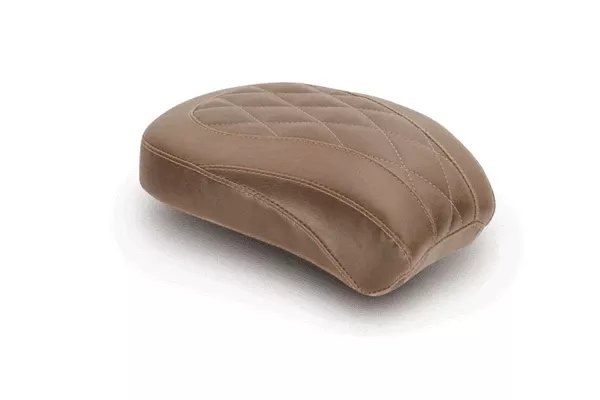 Mustang Wide Tripper Passenger Seatfor '00-15 Softail-Distressed Brown w/ Diamond Stitch w/ 150mm Rear Tire