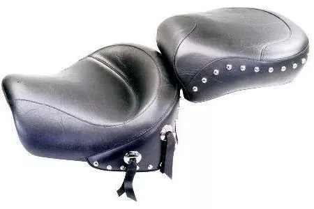 MustangTwo-Piece Wide Seatfor Vulcan 1500 Classic '96-Up (w/ Carb) -Studded