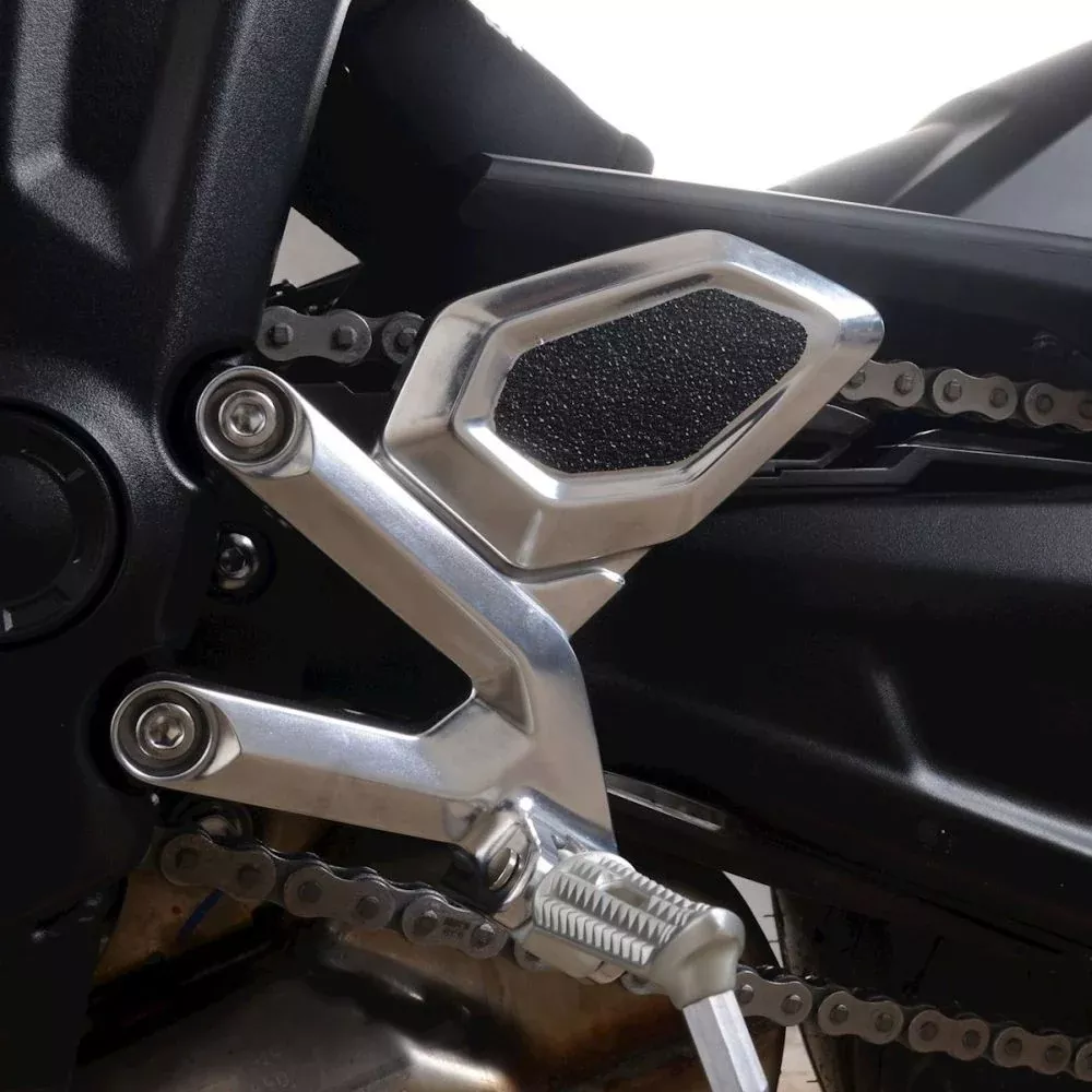 R&G Racing Black Boot Guard Kit For 2021-2024 Triumph Trident 660 EZBG807BL