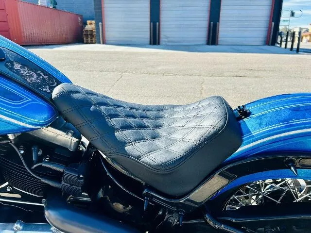 Saddlemen Renegade Lattice Solo Gel Seat for 2011-2017 Harley Softail Slim FLS