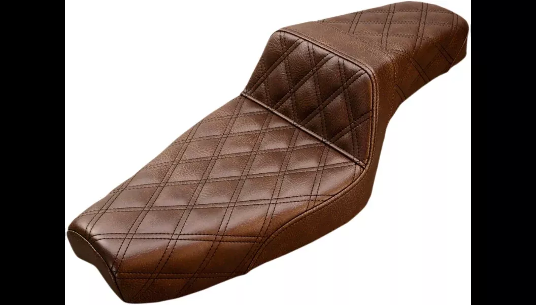 Saddlemen Step-Up Full Lattice Stitch Brown Seat 4 Harley 04-20 XL W/4.5 Gal Tank