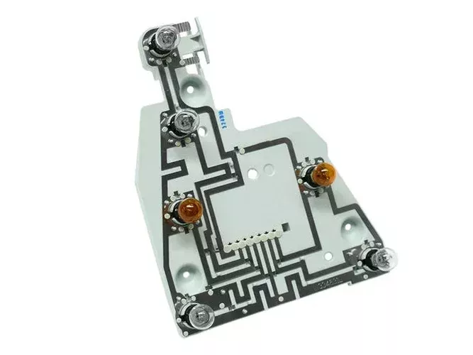 Ulo Taillight Bulb Holder 141032005 fits 2003-2009 Mercedes-Benz E320 / 2003-2009 Mercedes-Benz E350 / 2003-2006 Mercedes-Benz E500 / 2003-2006 Mercedes-Benz E55 Amg